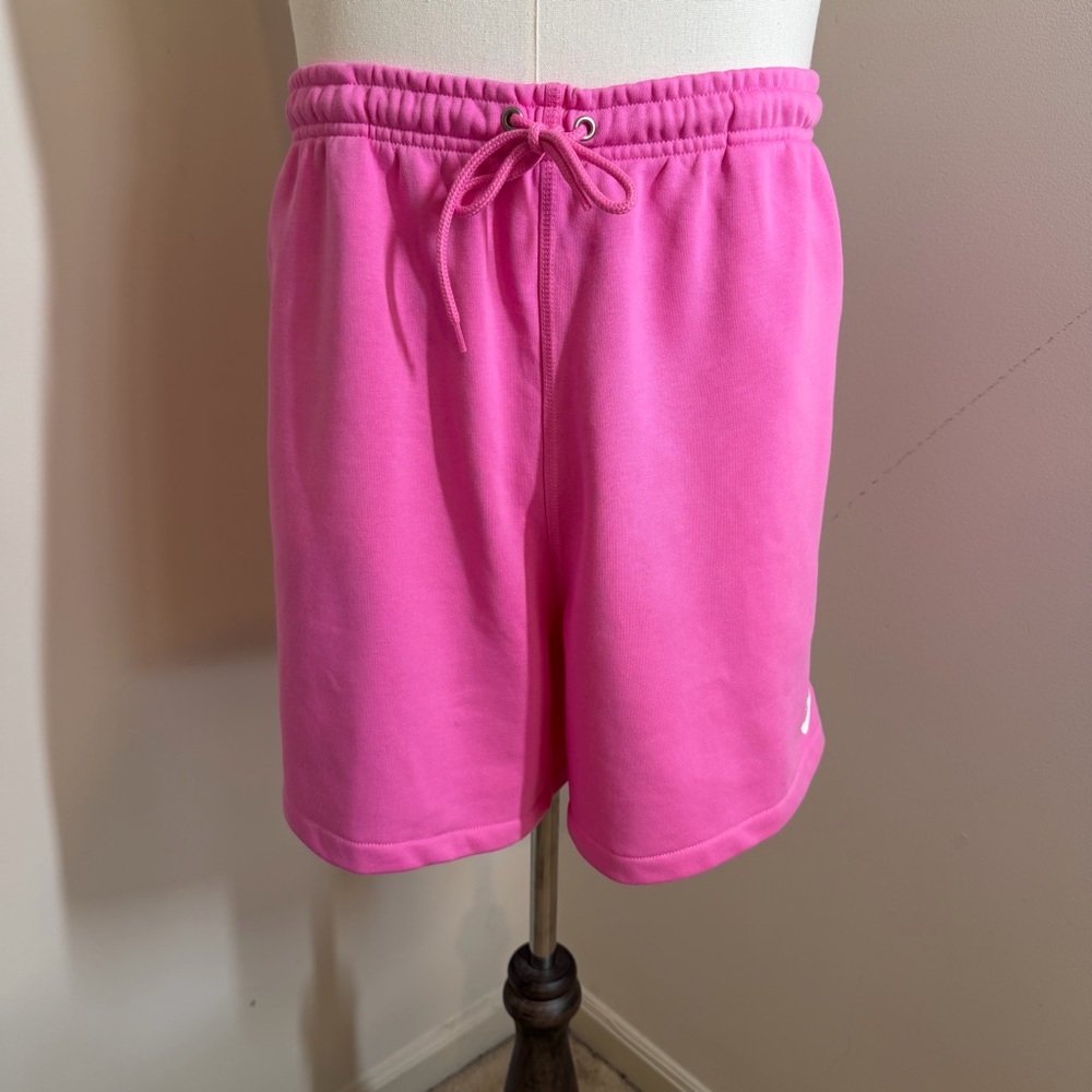 Nike Club Men’s French Terry Playful Pink-SZ XL- Flow Drawstring Mesh Shorts